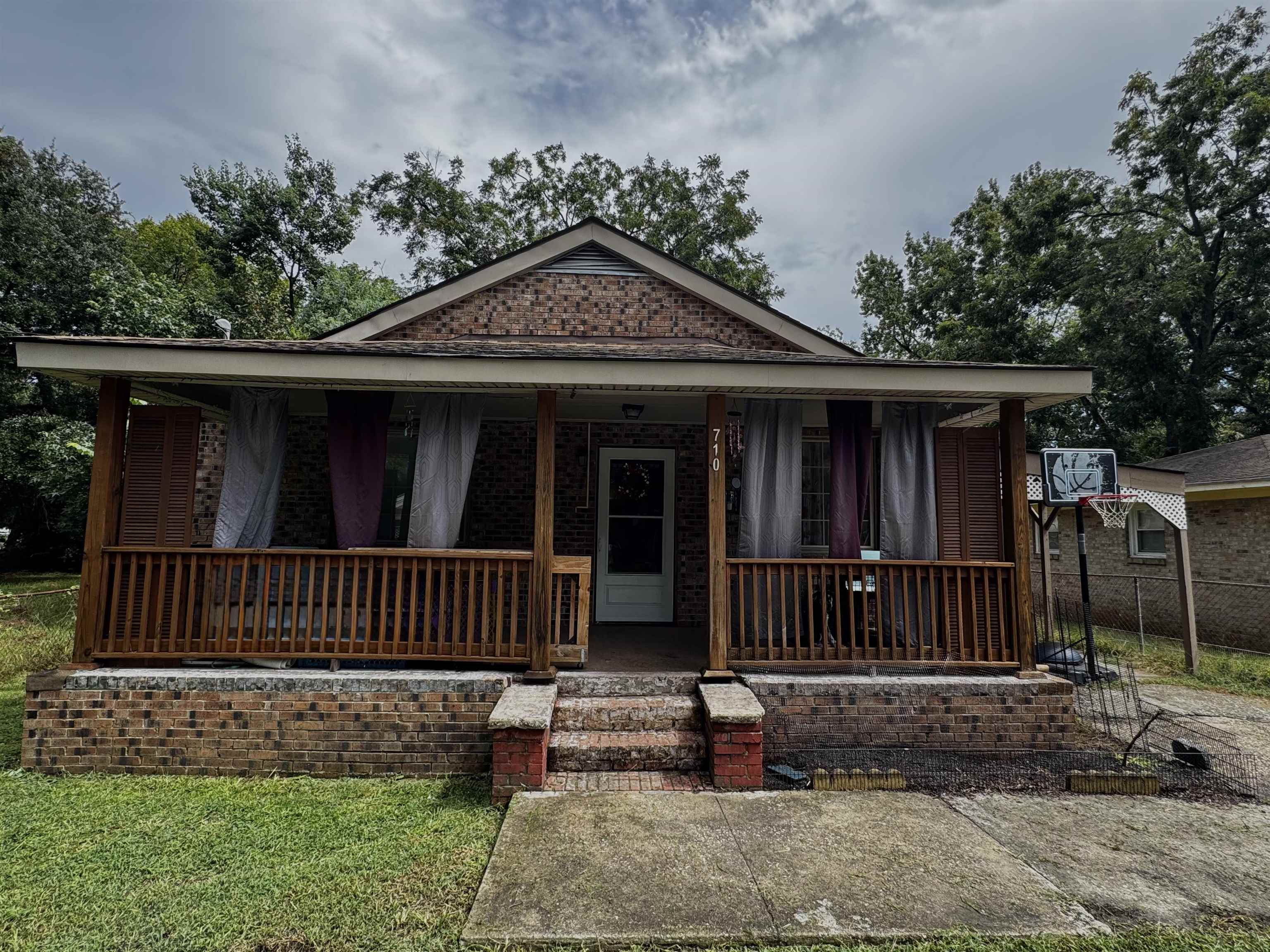 710 North Merriman Road Georgetown, SC 29440 - Photo 2 of 14 Gallery Image 2