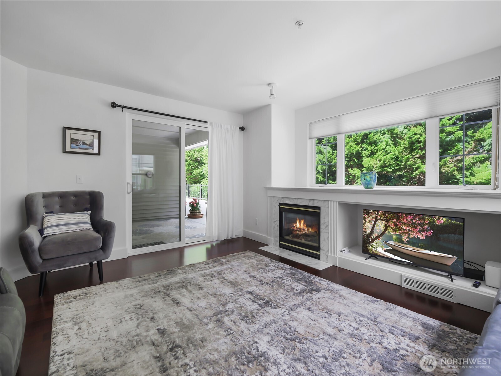 8500 Main Street, Unit F209 Edmonds, WA 98026 - Photo 10 of 35