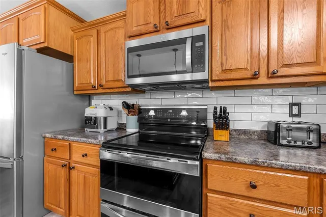 $385,000 | 16815 Augusta Glen, Glenallen, MO 63751