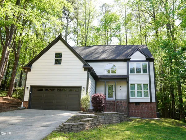 $650,000 | 307 Durington Place, Cary, NC 27518