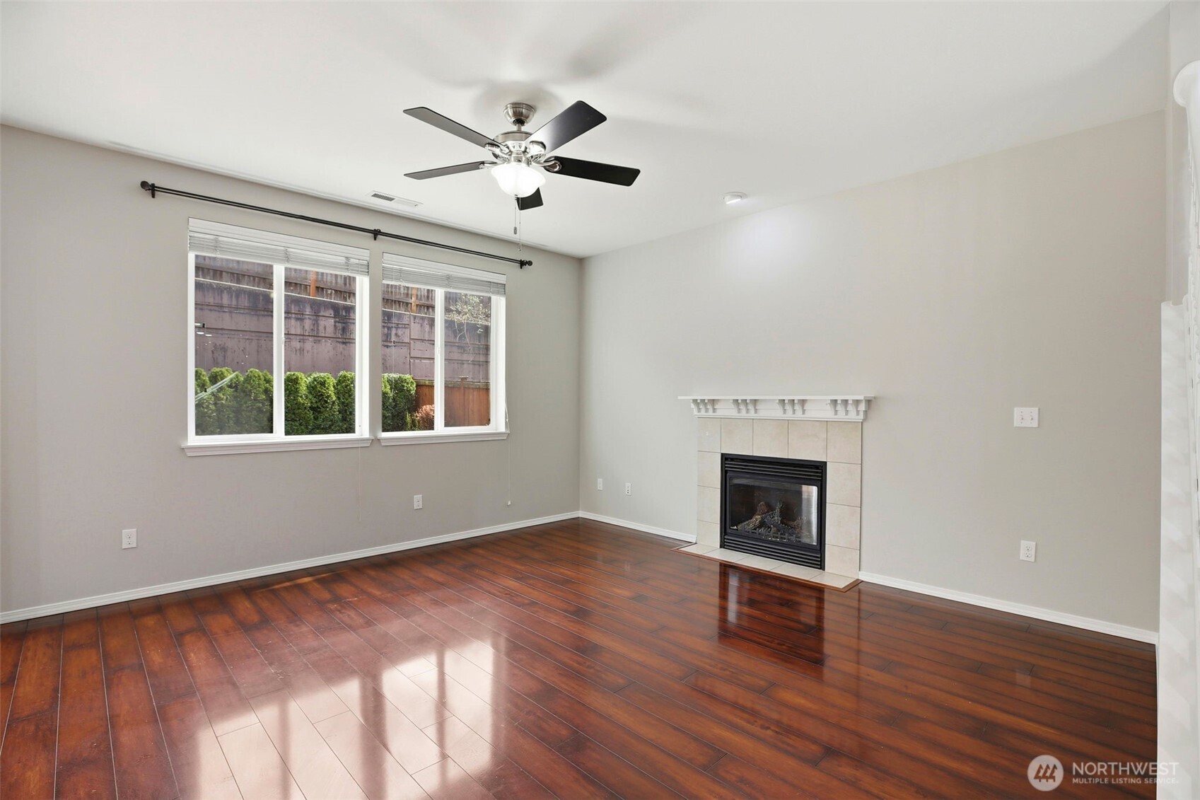 22825 42nd Drive Southeast Bothell, WA 98021 - Photo 7 of 36