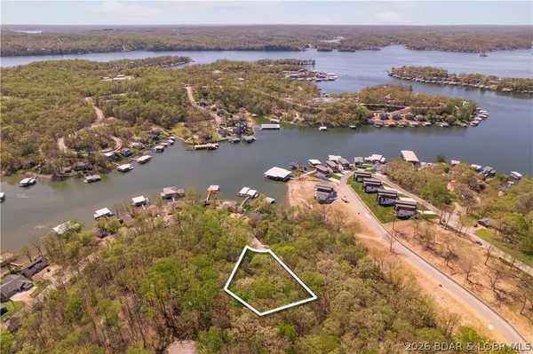 $7,000 | Lot 1120 Salem Dr Lake, Lake Ozark, MO 65049