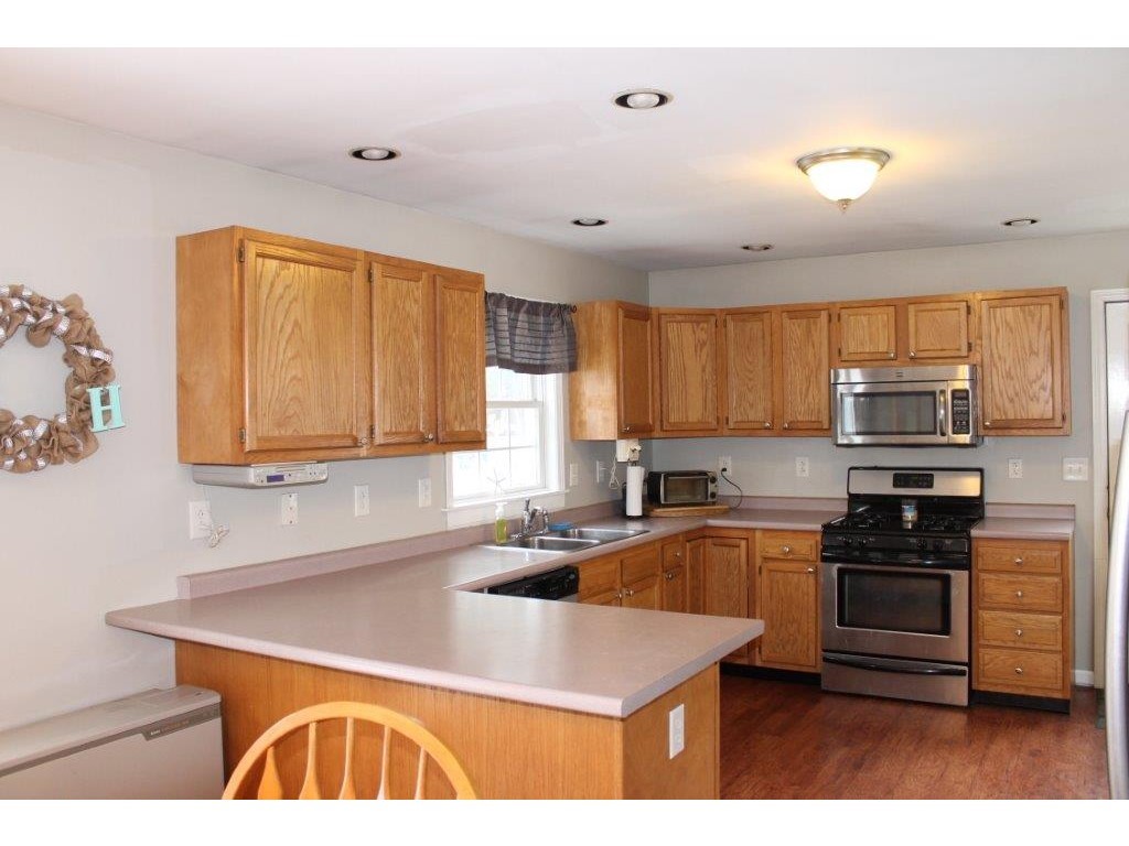 228 Chemung Road Meredith, NH 03253 - Photo 3 of 25