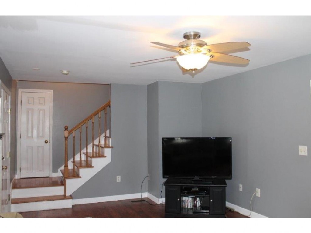 228 Chemung Road Meredith, NH 03253 - Photo 7 of 25