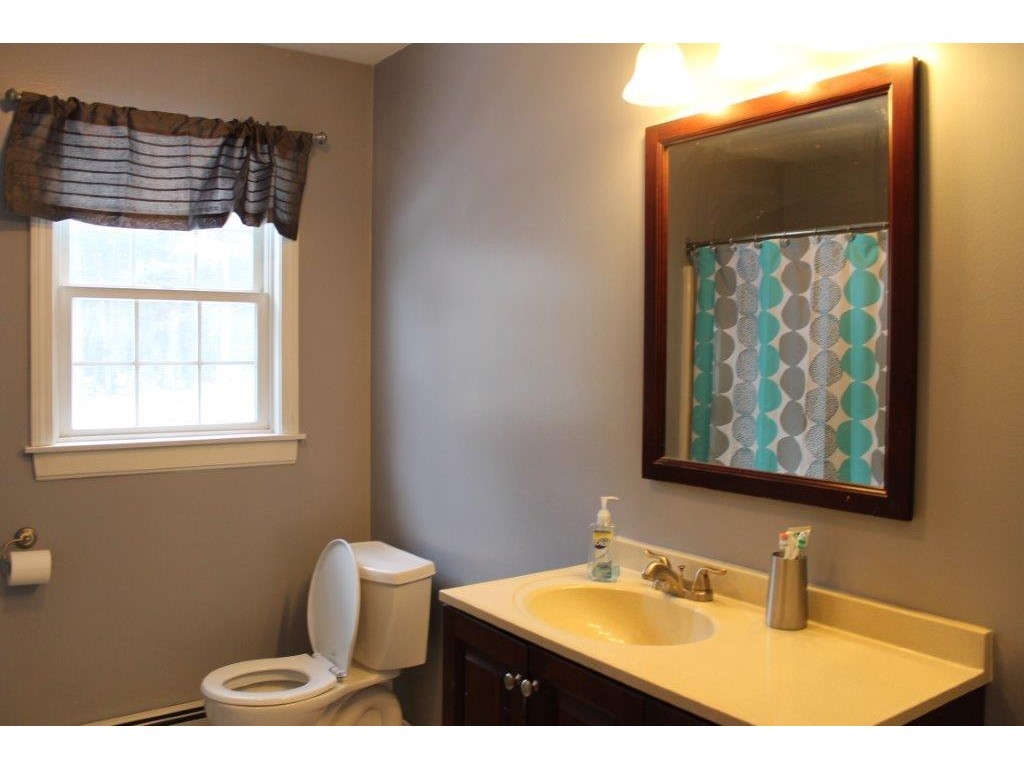 228 Chemung Road Meredith, NH 03253 - Photo 10 of 25