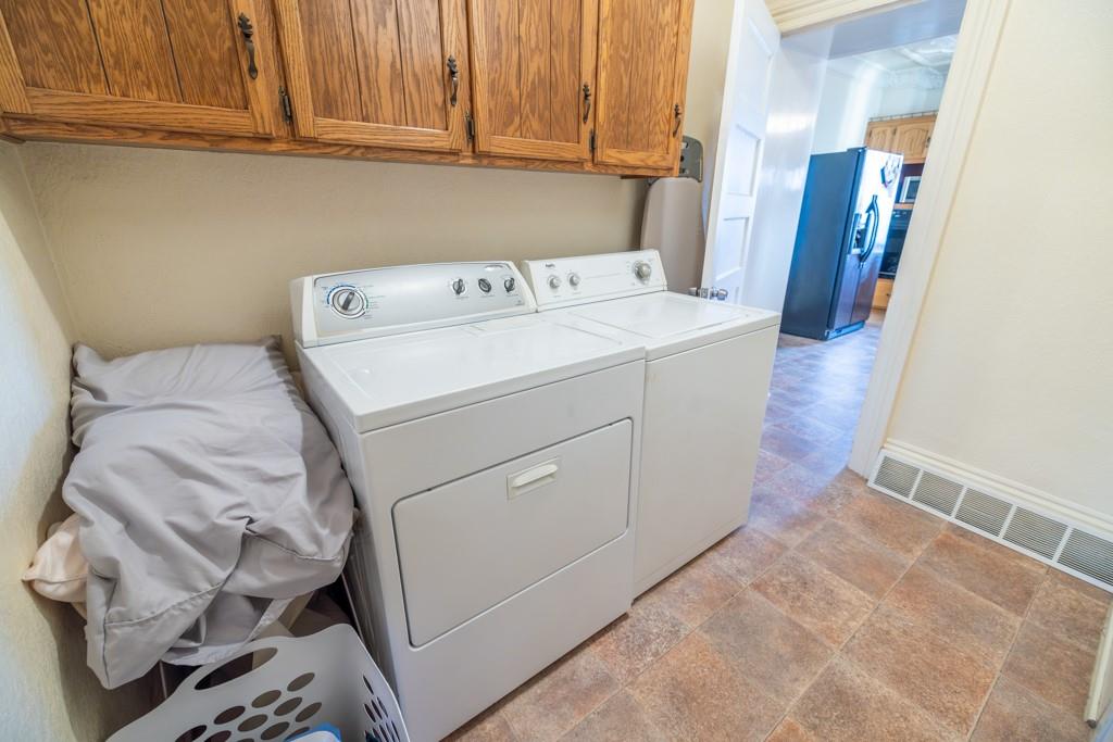 Grants Villa Road Victoria, KS 67671 - Photo 13 of 91