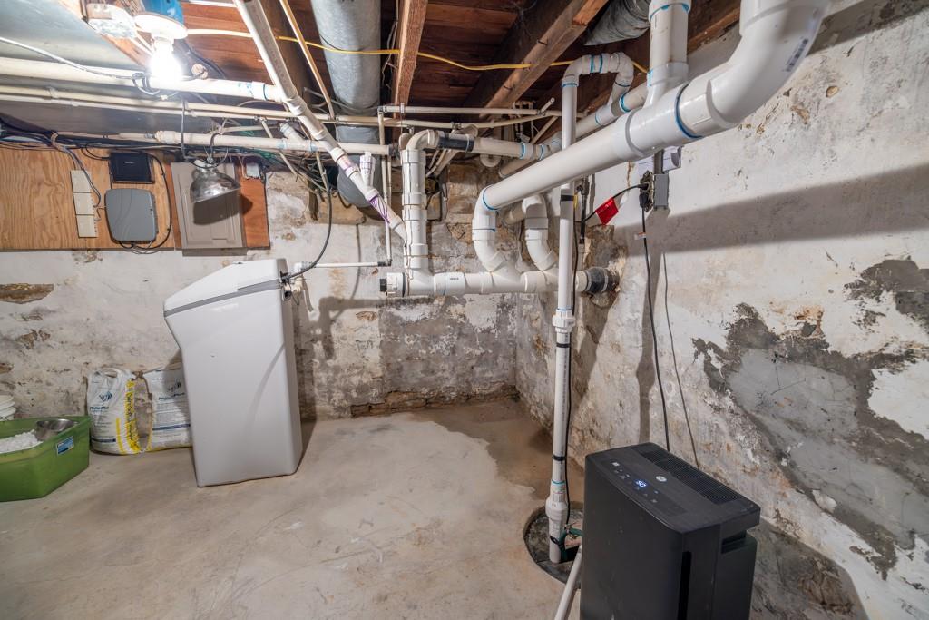 Grants Villa Road Victoria, KS 67671 - Photo 18 of 91