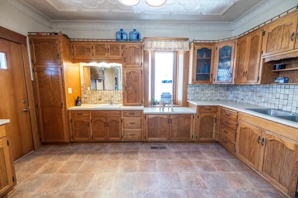 $775,000 | Grants Villa Road, Victoria, KS 67671