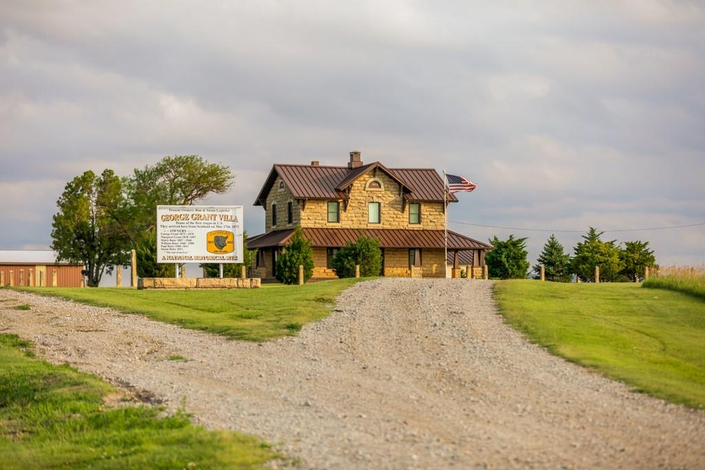 Grants Villa Road Victoria, KS 67671 - Photo 55 of 91