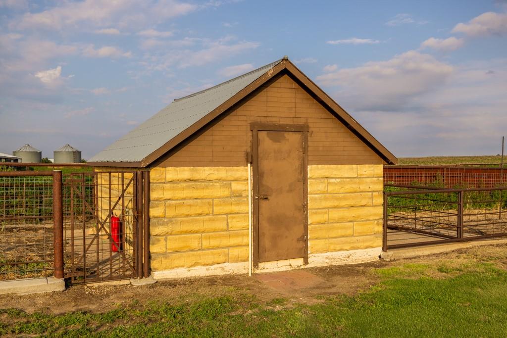 Grants Villa Road Victoria, KS 67671 - Photo 77 of 91