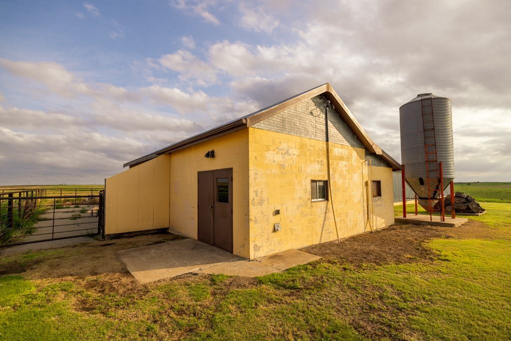 Grants Villa Road Victoria, KS 67671 - Photo 81 of 91
