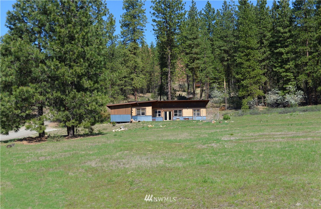 50 Cassal Road Winthrop, WA 98862 - Photo 1 of 25