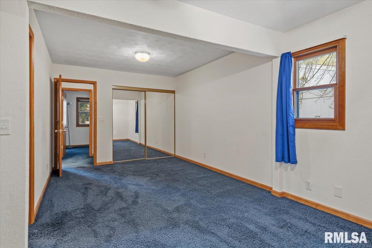 2425 Stokebridge Road Springfield, IL 62702 - Photo 16 of 34 Gallery Image 16