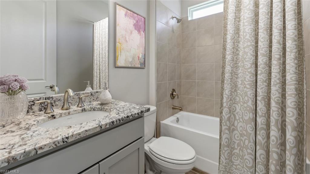 17833 Shade Tree Loop Punta Gorda, FL 33982 - Photo 11 of 39 Virtually staged -