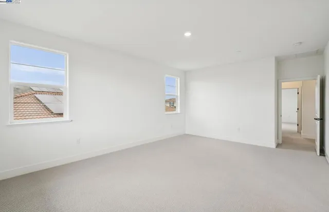 $1,211,443 | 373-373 East Gobind Boulevard, Tracy, CA 95391