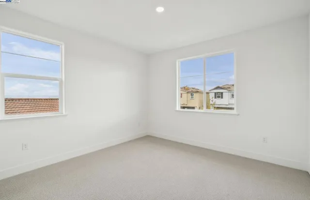 $1,211,443 | 373-373 East Gobind Boulevard, Tracy, CA 95391