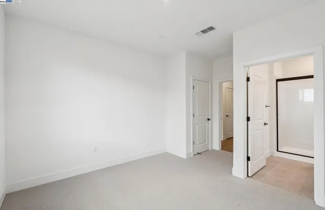 $1,211,443 | 373-373 East Gobind Boulevard, Tracy, CA 95391