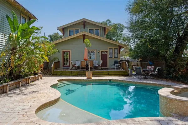 $899,900 | 1018 East Columbus Drive, Tampa, FL 33605