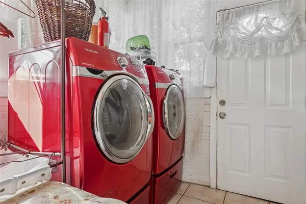 $899,900 | 1018 East Columbus Drive, Tampa, FL 33605