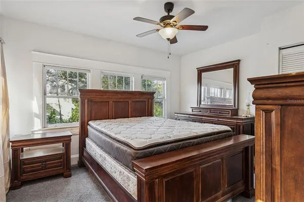 $899,900 | 1018 East Columbus Drive, Tampa, FL 33605