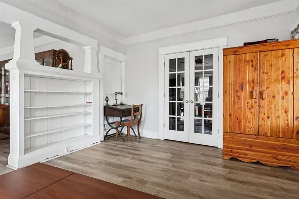 $899,900 | 1018 East Columbus Drive, Tampa, FL 33605