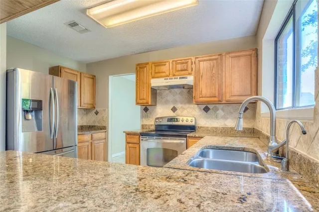 $365,000 | 610 Valley Mills Drive, Arlington, TX 76018