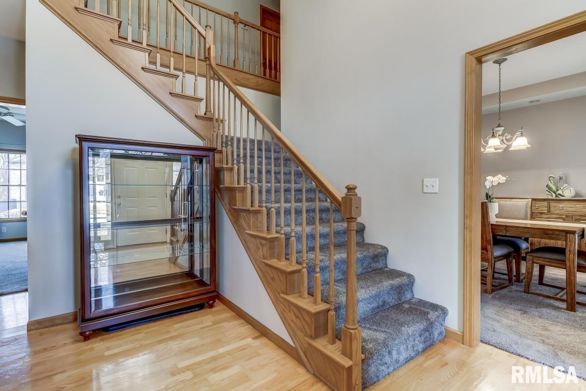 2309 Harbor Landing Springfield, IL 62712 - Photo 2 of 38
