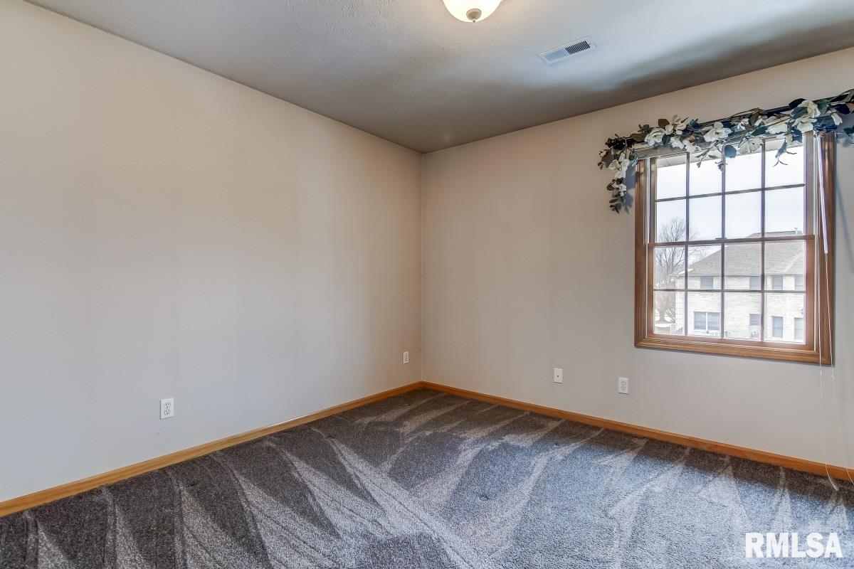 2309 Harbor Landing Springfield, IL 62712 - Photo 19 of 38