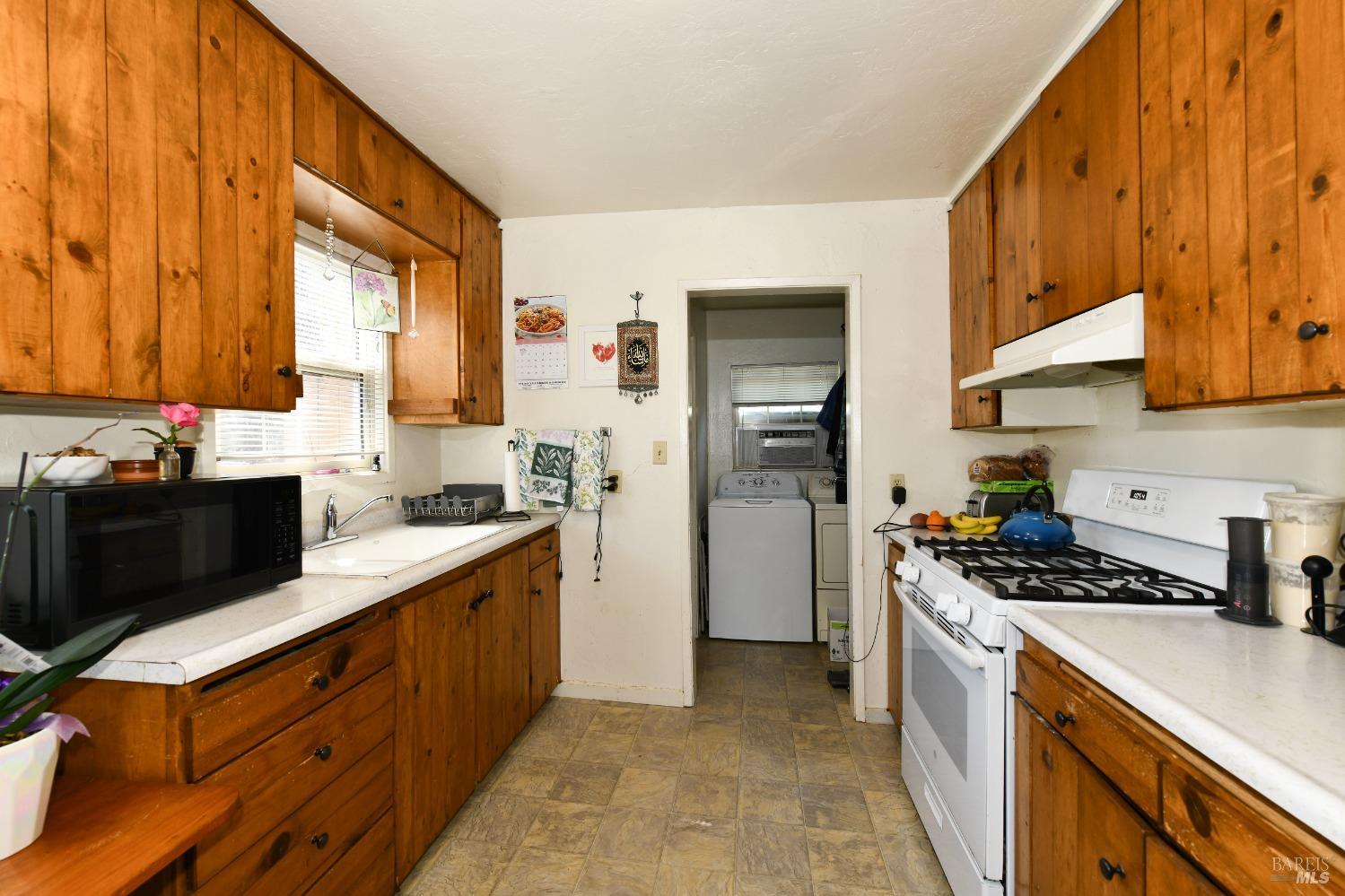 473 Newton Way Angwin, CA 94508 - Photo 17 of 87