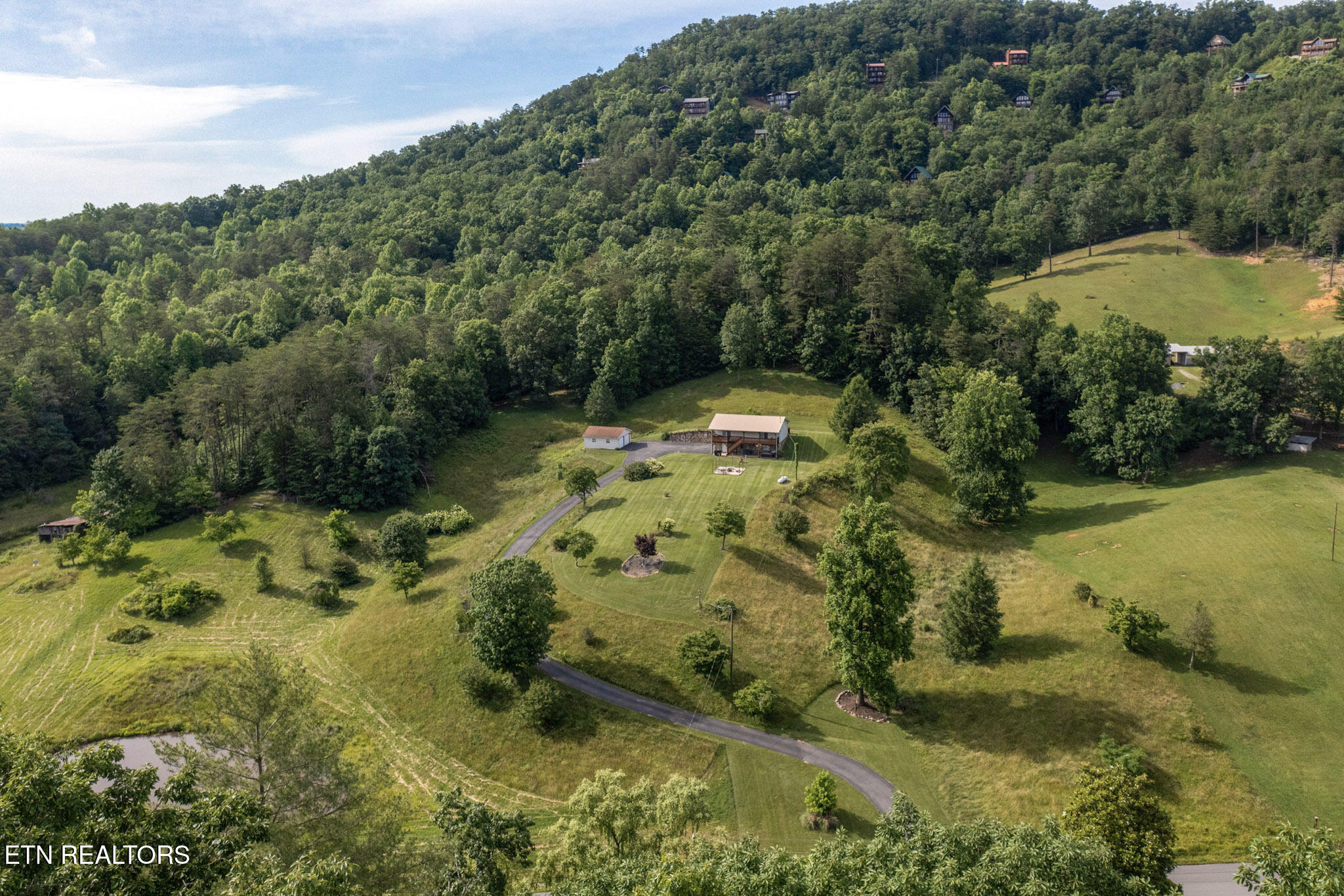 1315 McCarter Hollow Road Sevierville, TN 37862 - Photo 30 of 32 28-28_HIlltopHaven