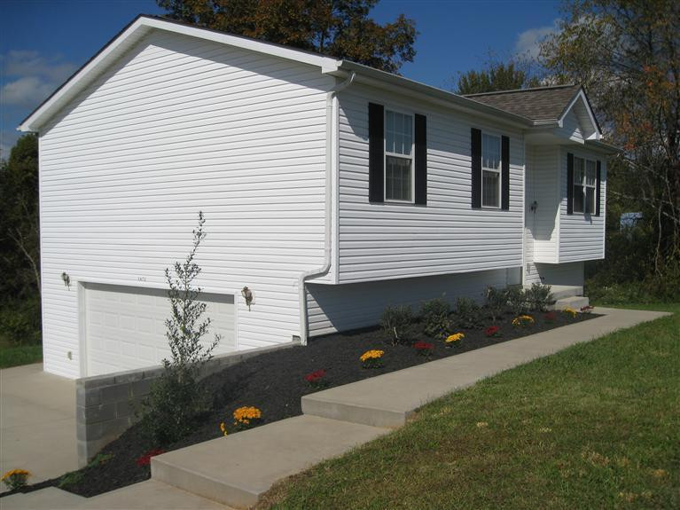 1472 Laurel River Road London, KY 40744 - Photo 1 of 26 Photo 1