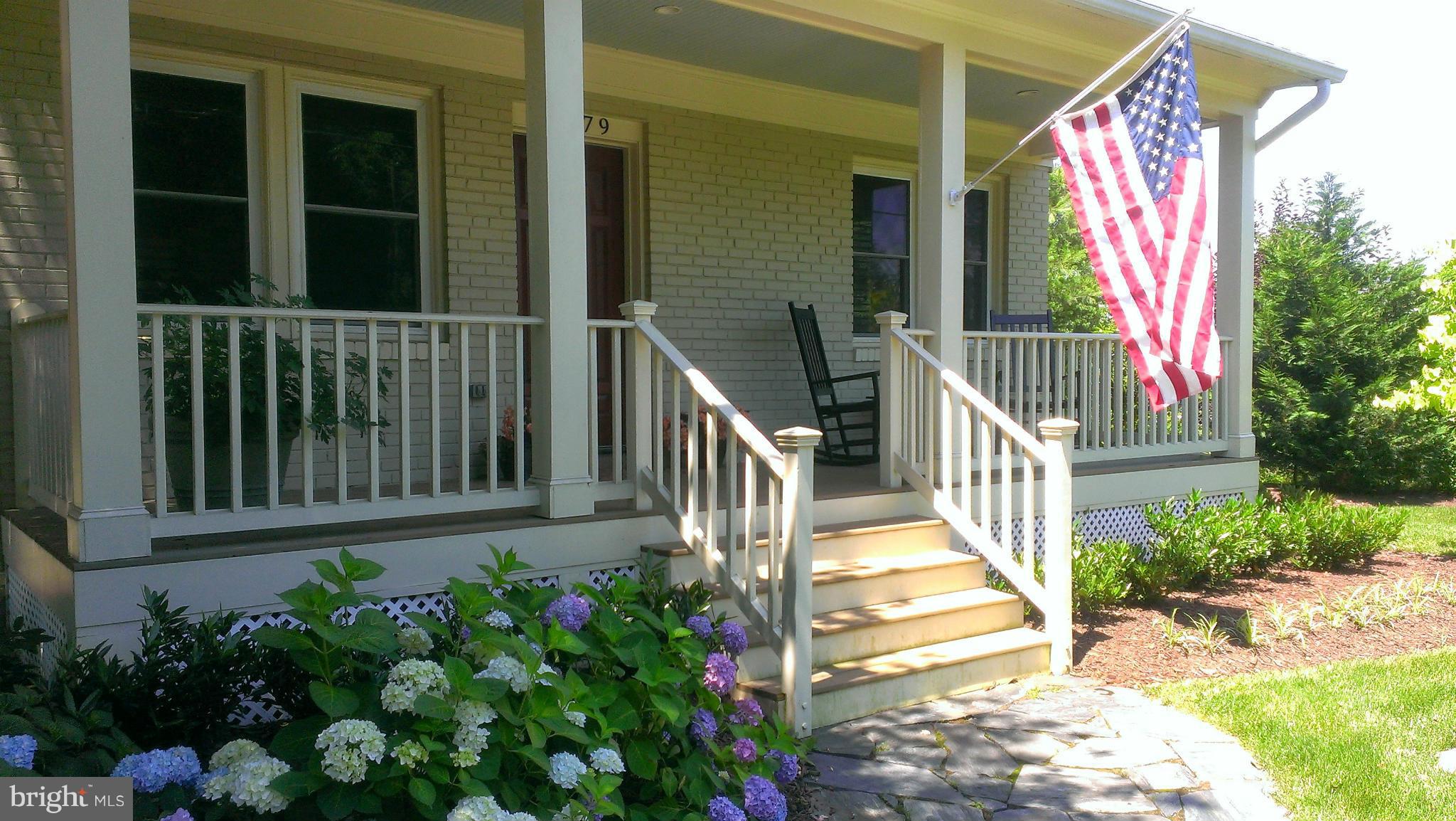 6279 Park Road McLean, VA 22101 - Photo 2 of 30 Exterior (Front)