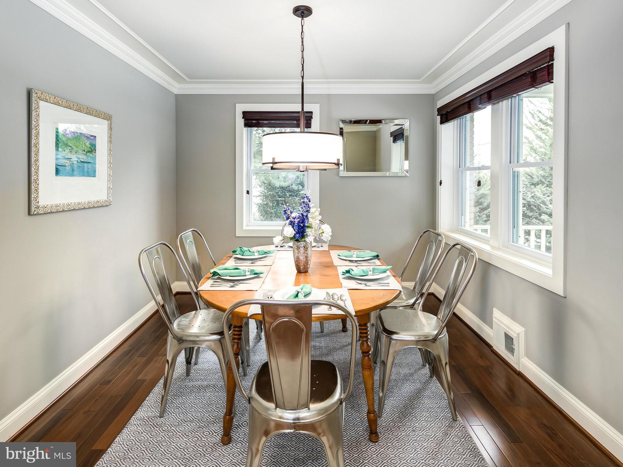 6279 Park Road McLean, VA 22101 - Photo 4 of 30 Dining Room