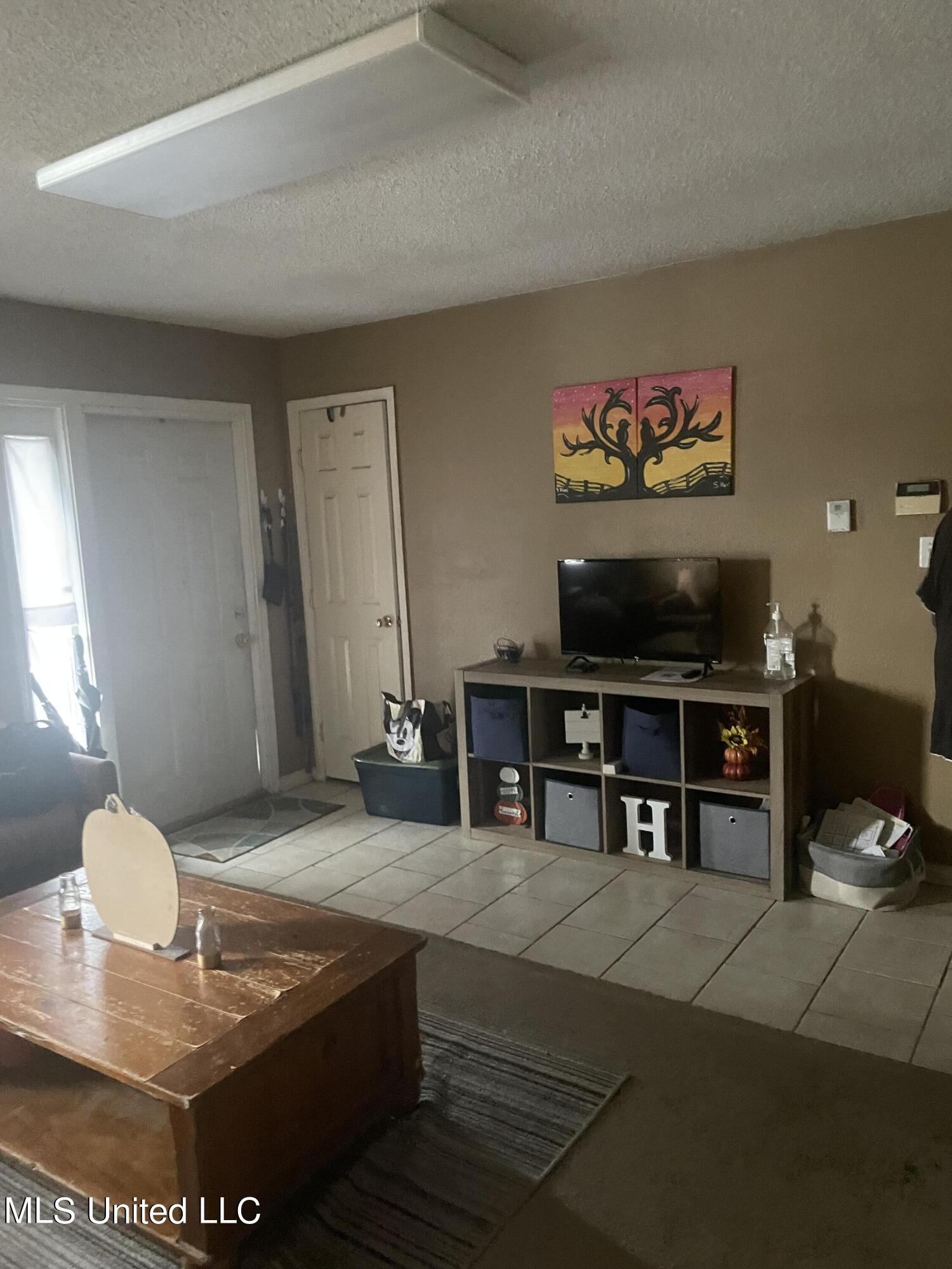 15077 Dedeaux Road Gulfport, MS 39503 - Photo 3 of 10 IMG_9201