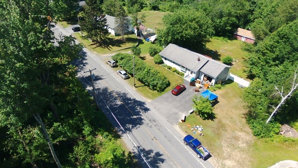 762 Ashby State Road Fitchburg, MA 01420 - Photo 3 of 29 Gallery Image 3