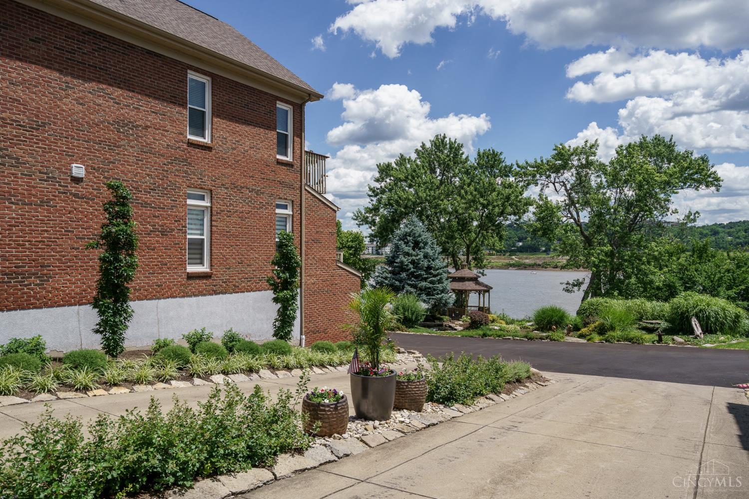 2201 Riverside Drive, Unit C1 Cincinnati, OH 45202 - Photo 67 of 84