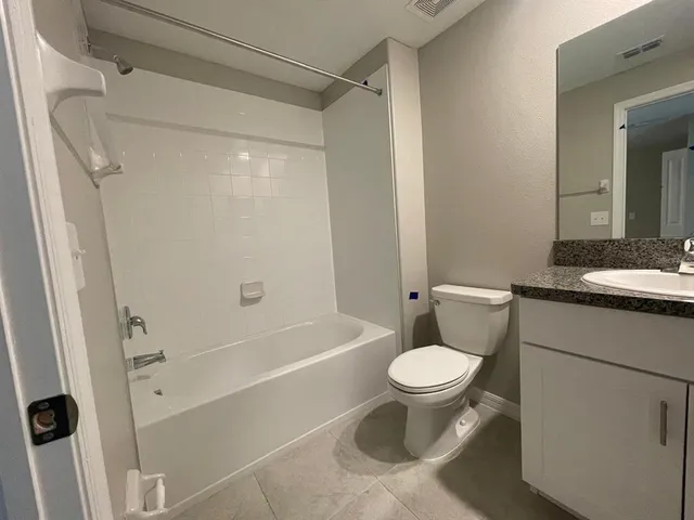 $2,650 | 14367 Easy Goer Street, Ruskin, FL 33573