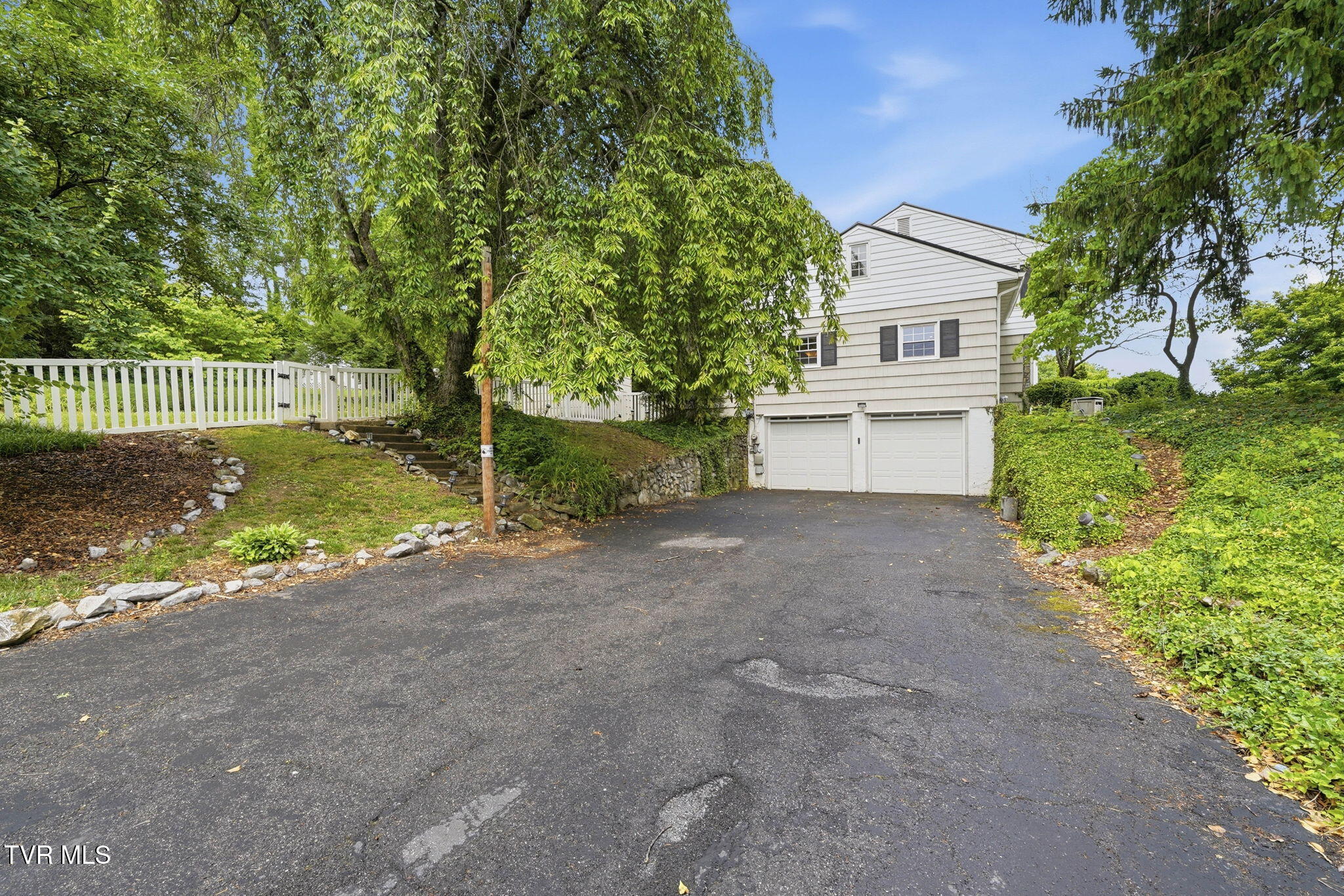 1700 Overhill Road Bristol, VA 24201 - Photo 43 of 50 38-web-or-mls-1700 Overhill Rd-43