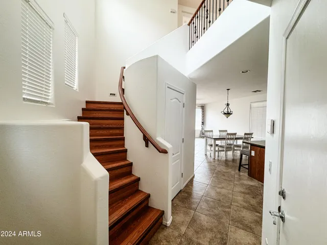 $2,500 | 1643 West Cottonwood Lane, Phoenix, AZ 85045