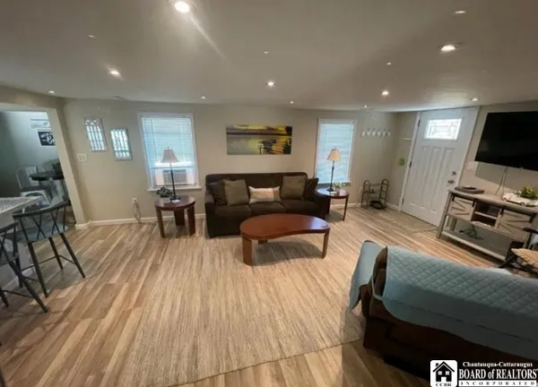 $179,900 | 3 Mapleview Avenue, Busti, NY 14750