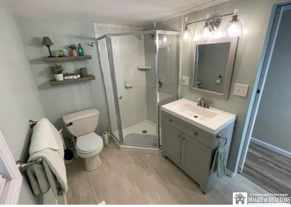 $179,900 | 3 Mapleview Avenue, Busti, NY 14750