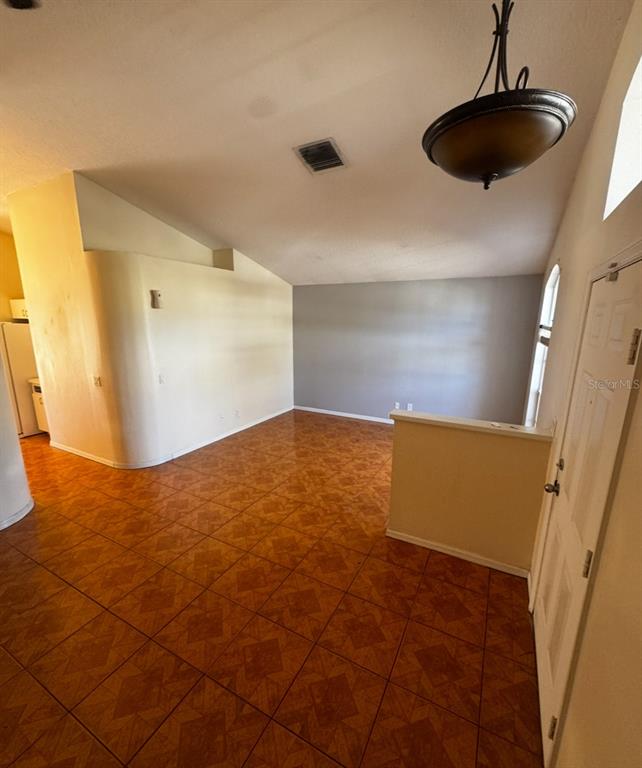 229 Chardonnay Place Valrico, FL 33594 - Photo 5 of 21