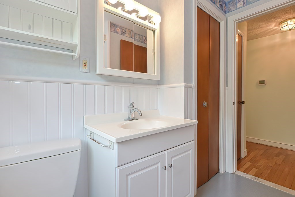 12 Borrows Road Foxboro, MA 02035 - Photo 23 of 41 Gallery Image 23