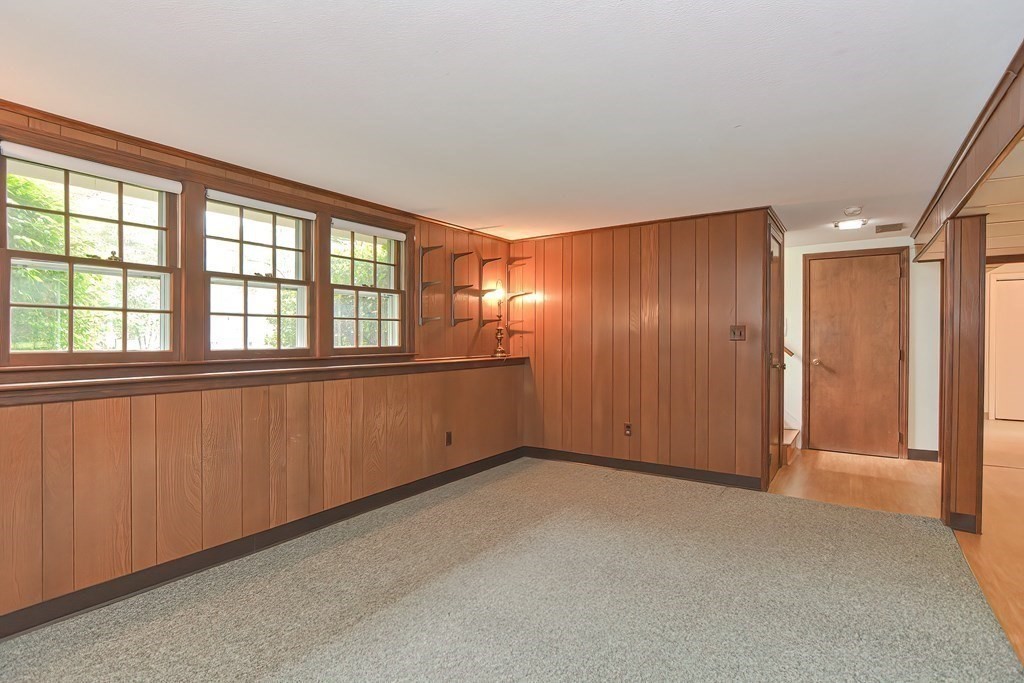 12 Borrows Road Foxboro, MA 02035 - Photo 33 of 41 Gallery Image 33