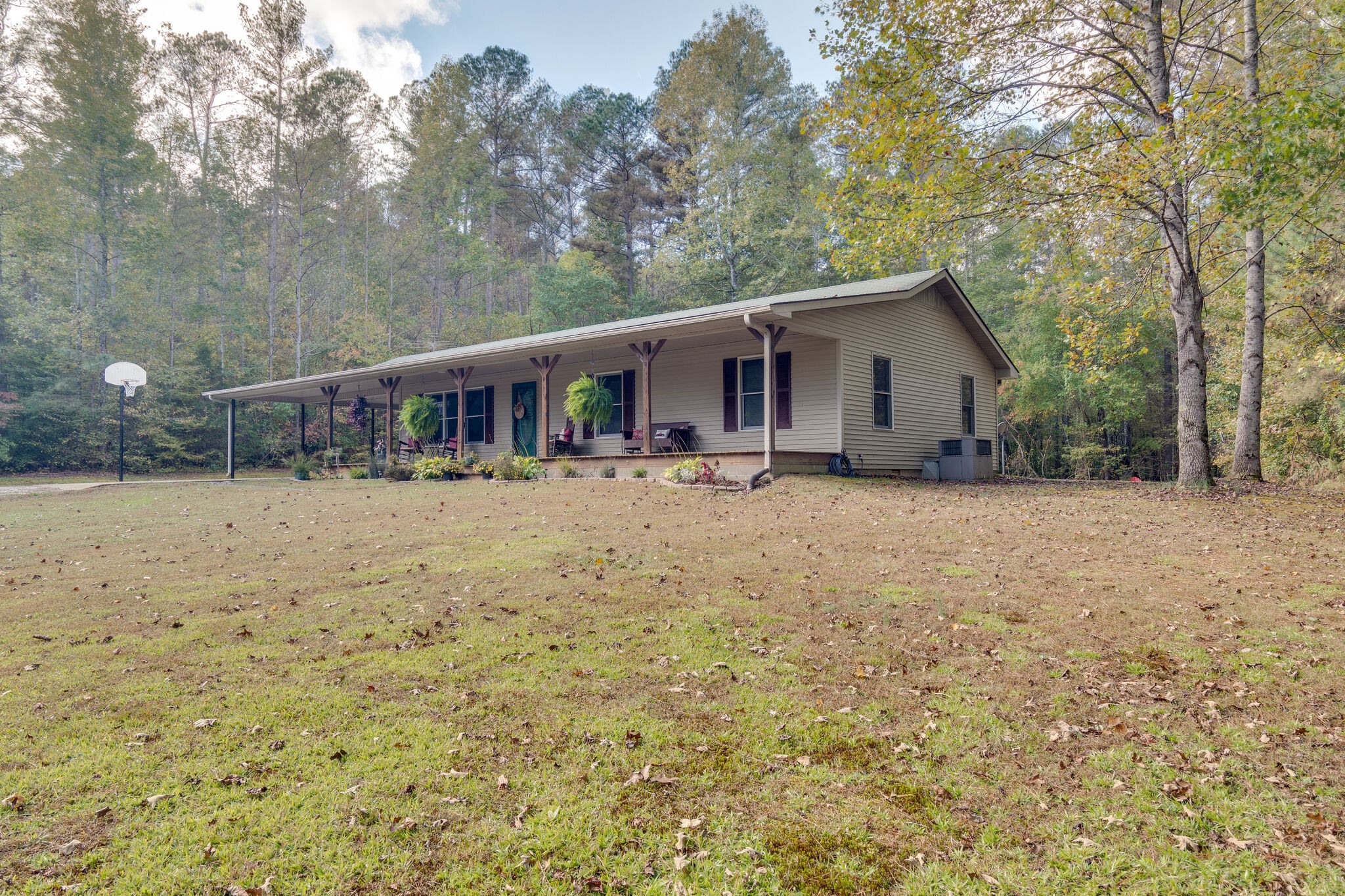 6494 Hurricane Creek Road Linden, TN 37096 - Photo 3 of 31 Gallery Image 3