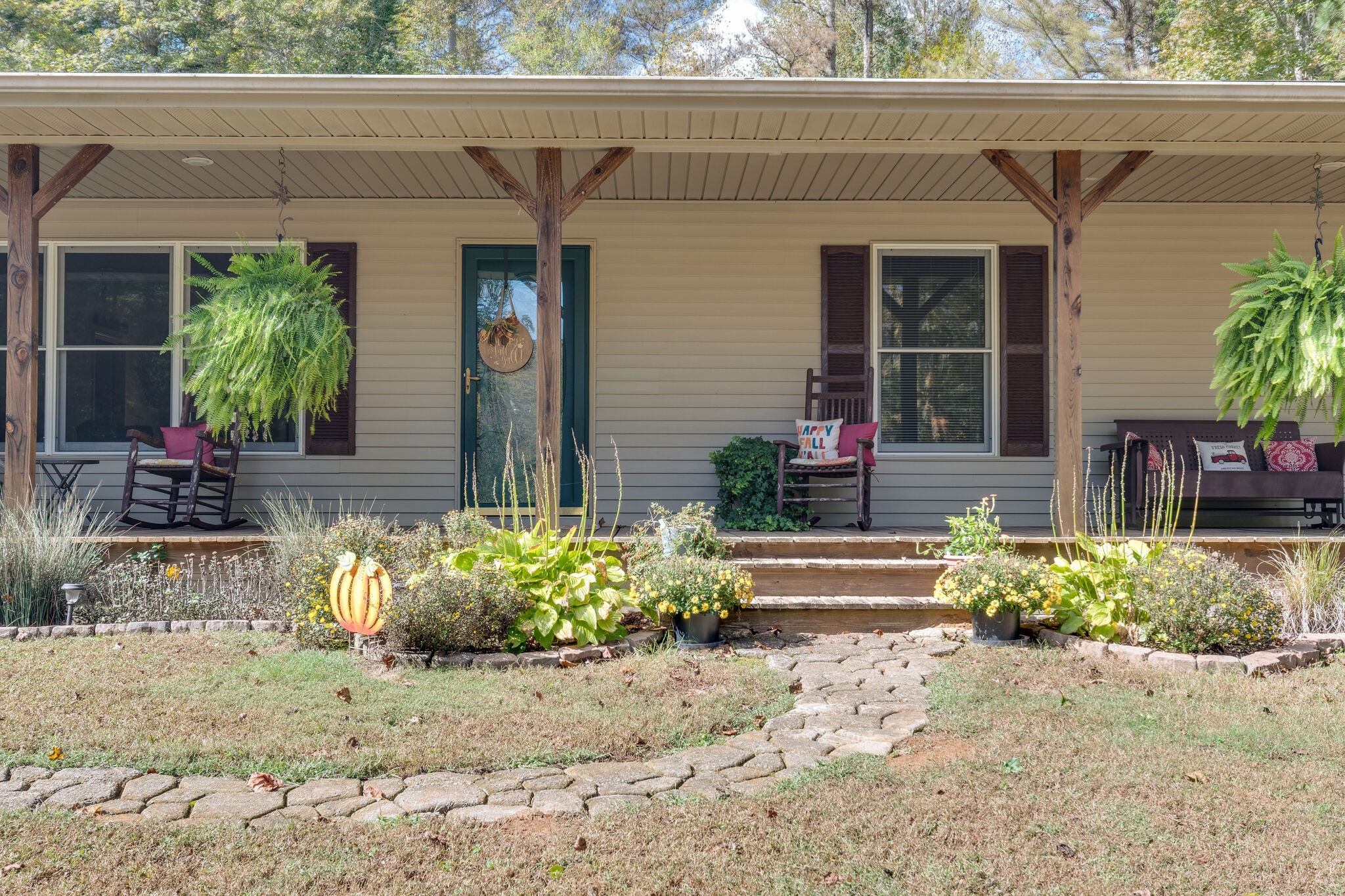 6494 Hurricane Creek Road Linden, TN 37096 - Photo 5 of 31 Gallery Image 5