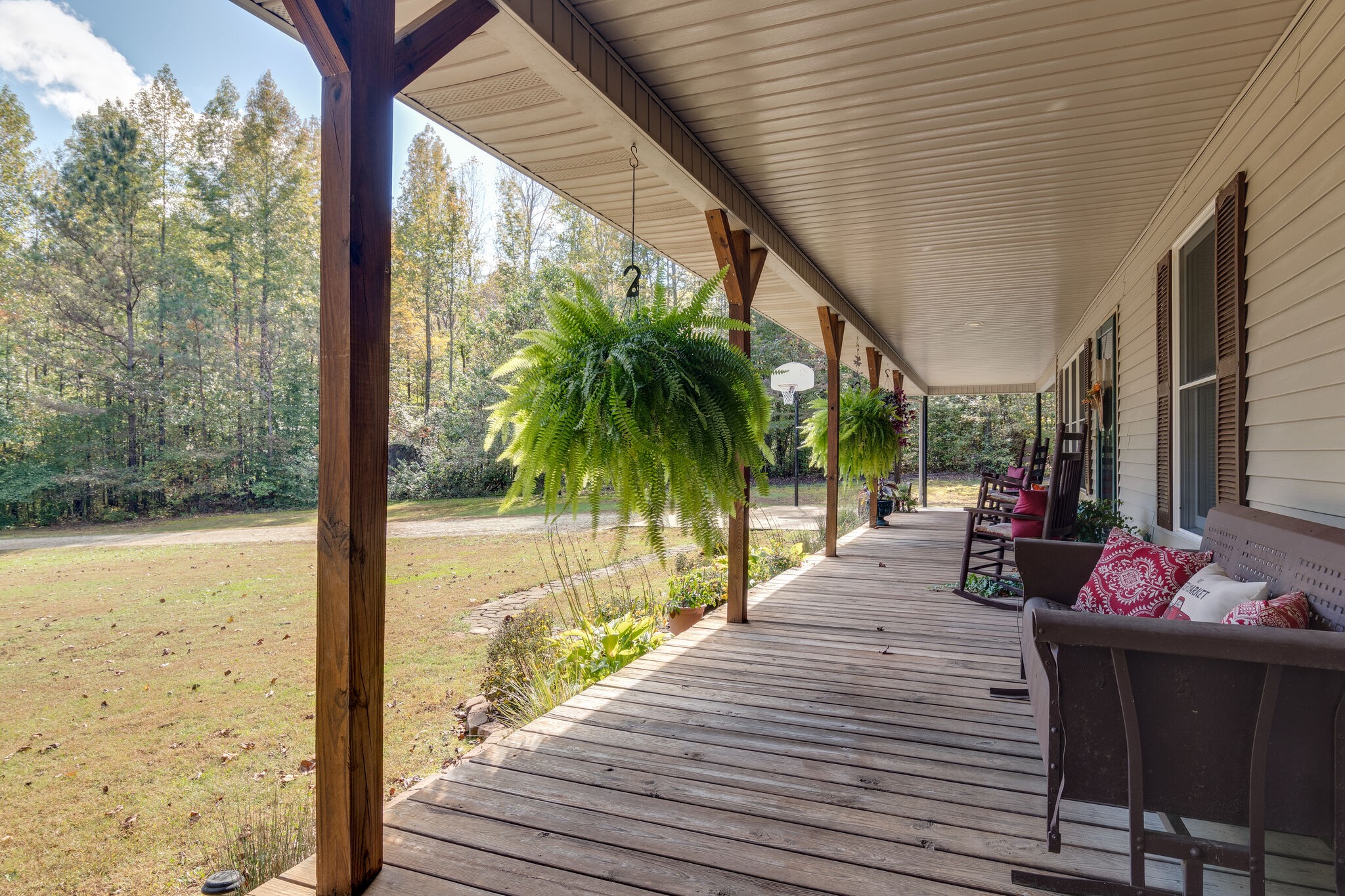 6494 Hurricane Creek Road Linden, TN 37096 - Photo 7 of 31 Gallery Image 7