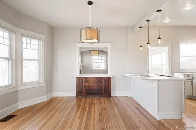 $3,850 | 2632 West 44th Avenue, Denver, CO 80211