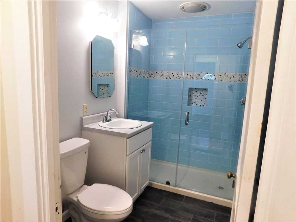 2 Edgewood Avenue Westerly, RI 02891 - Photo 26 of 39