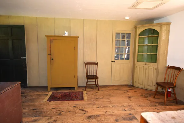 $1,800 | 100 Bradford Corner Road, Woodstock, CT 06282